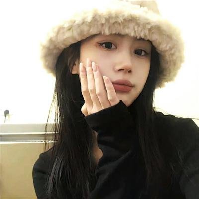 明天，我会成为谁的女友